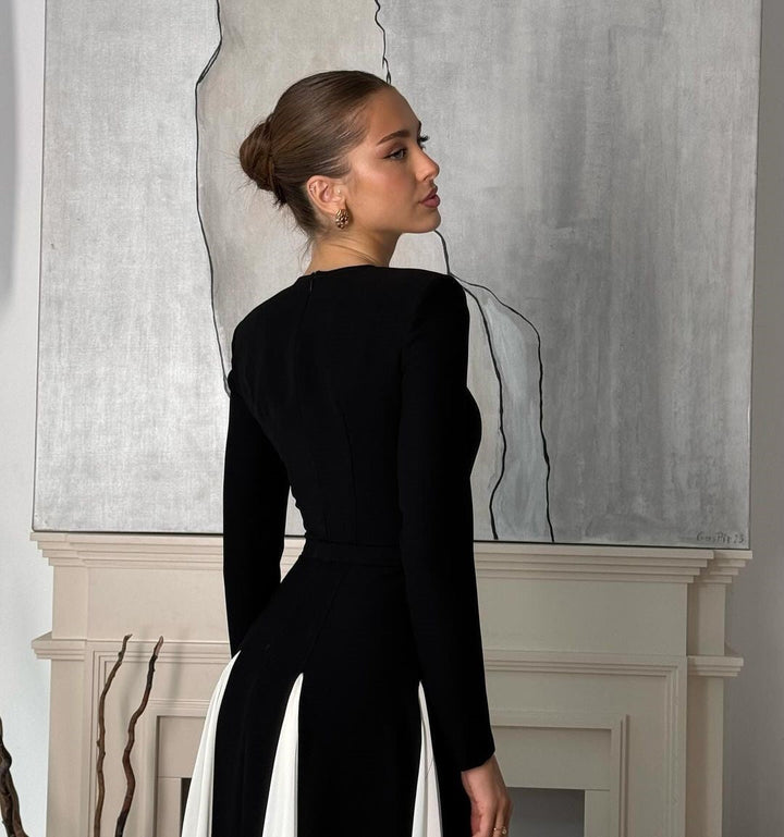 Livia | Sleek Spliced Crewneck Dress