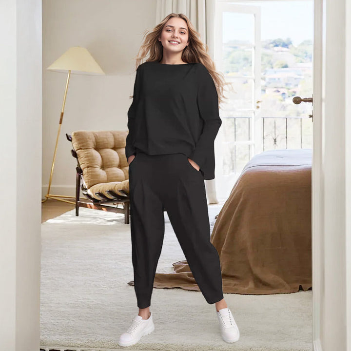 2-Piece Top & Trousers Set – Wrinkle-free, breathable & soft. Easy pull-on, no ironing. Perfect for daily comfort & travel.