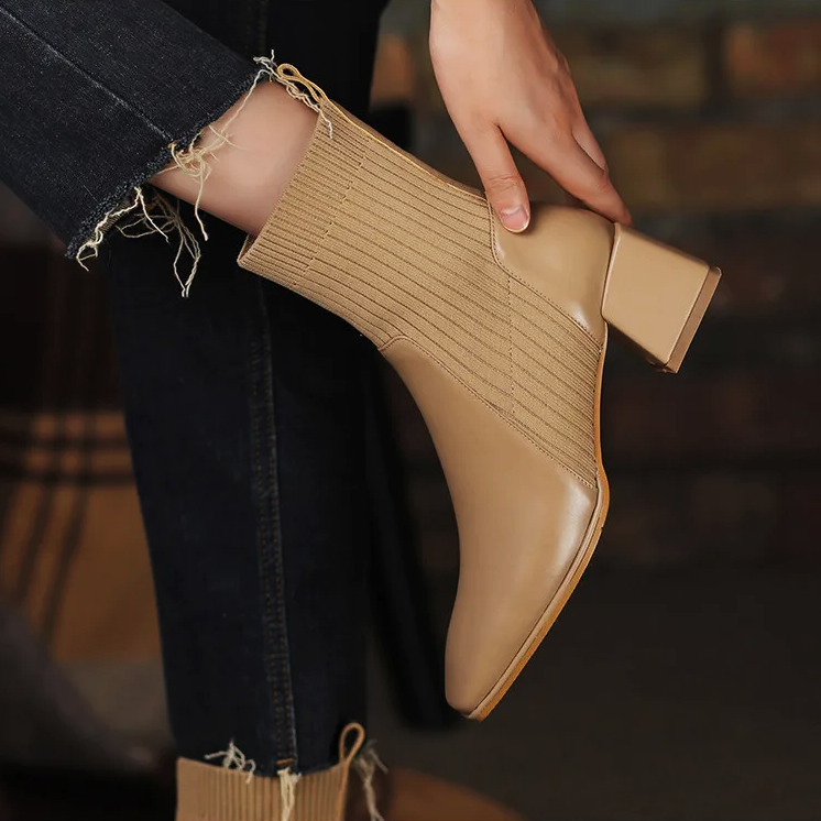 Adevia Chelsea Boot