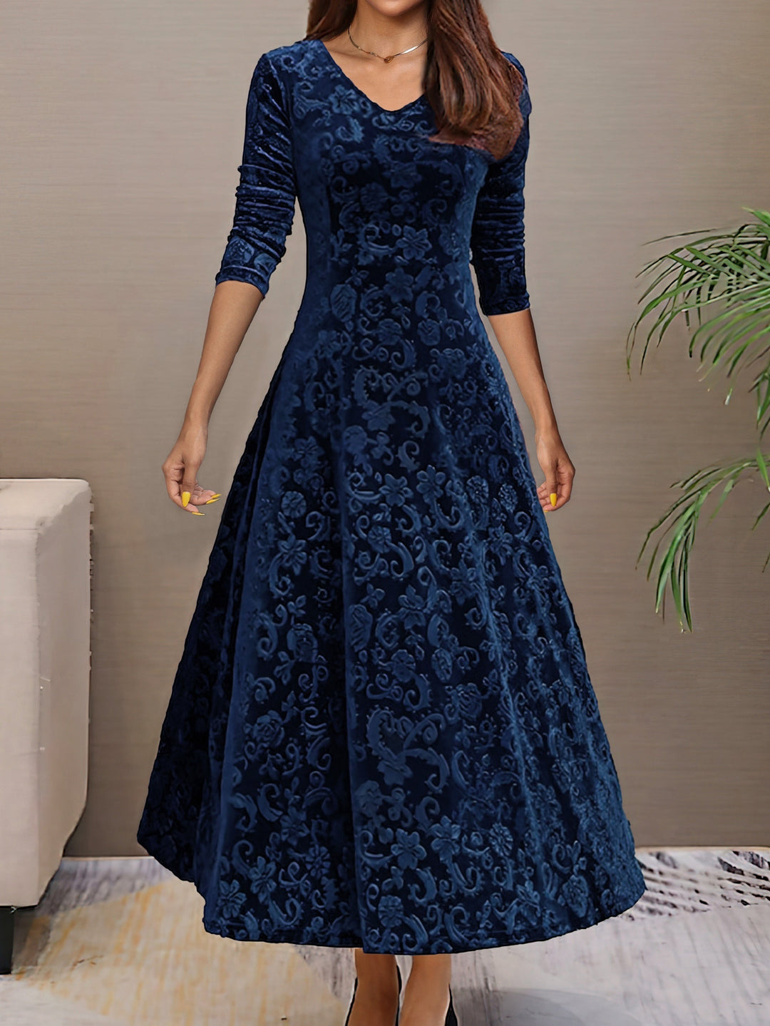 Daphne | Luxe Velvet Evening Dress