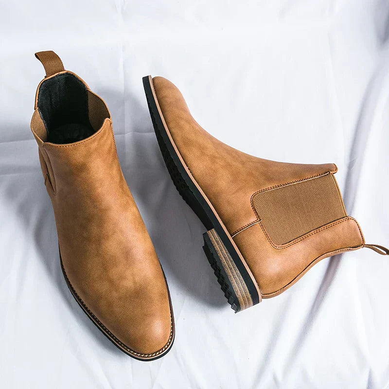 Eliza© Cosmo | Leather Chelsea Boots