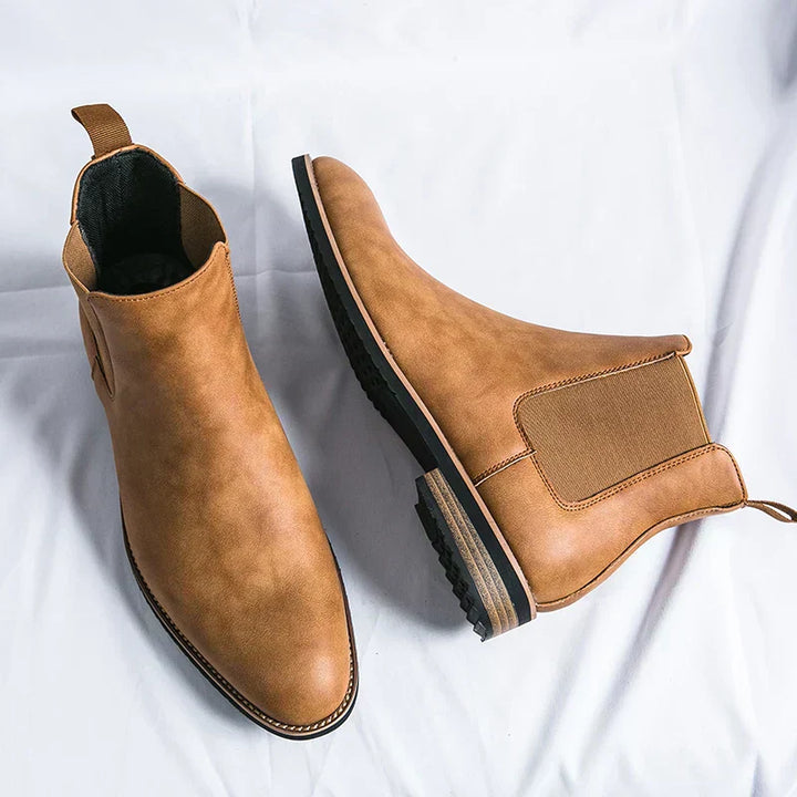 Eliza© Cosmo | Leather Chelsea Boots