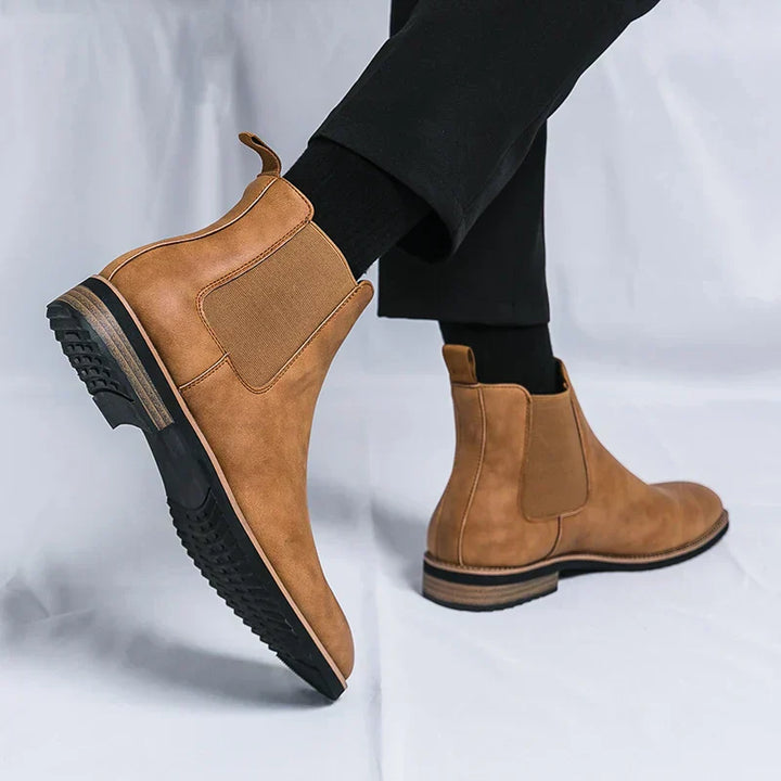 Eliza© Cosmo | Leather Chelsea Boots