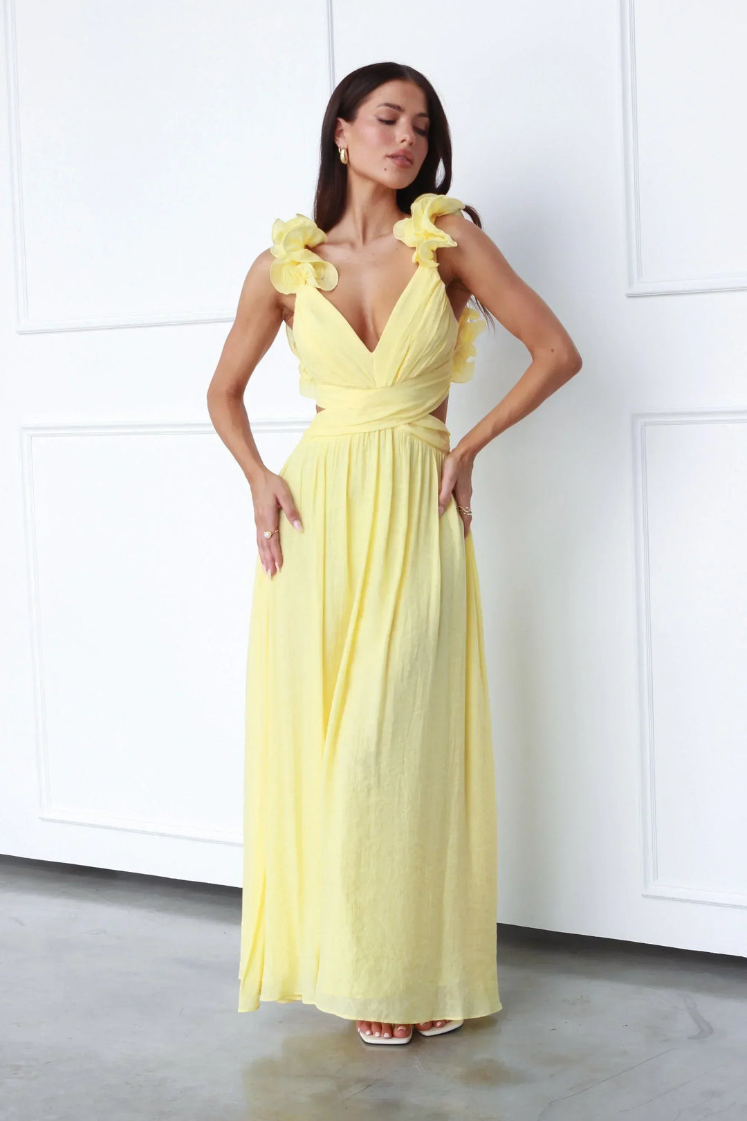 Lana | Elegant V-Neck Dress