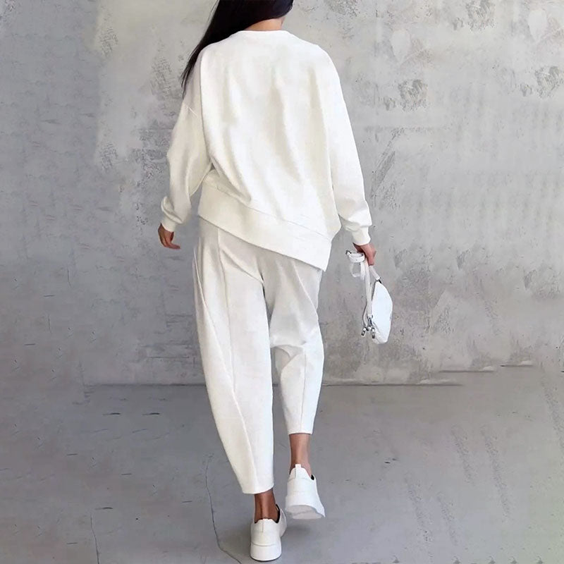 2-Piece Top & Trousers Set – Wrinkle-free, breathable & soft. Easy pull-on, no ironing. Perfect for daily comfort & travel.