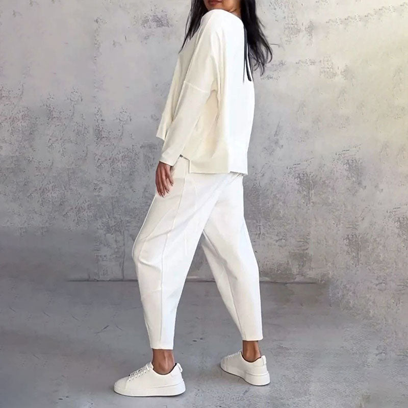 2-Piece Top & Trousers Set – Wrinkle-free, breathable & soft. Easy pull-on, no ironing. Perfect for daily comfort & travel.