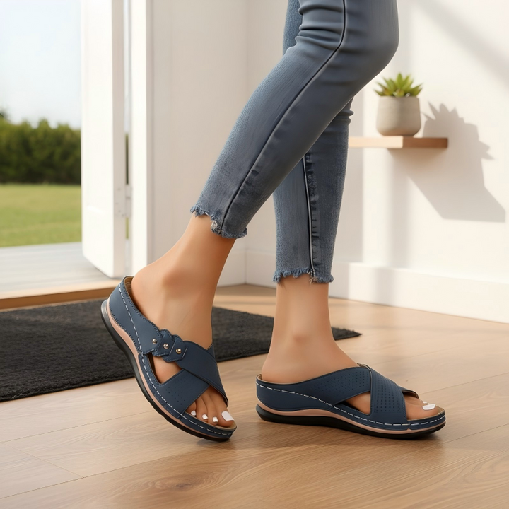Komfora™ | Lightweight and Stable Wedge Sandals for All-Day Comfort