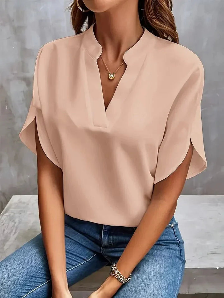 Melissa | Elegant top with sweetheart neckline